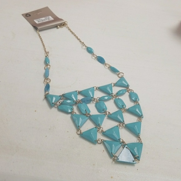 Fortner Frenzy Jewelry - Aqua NECKLACE Fortner Frenzy Jewelry - Aqua NECKLACE